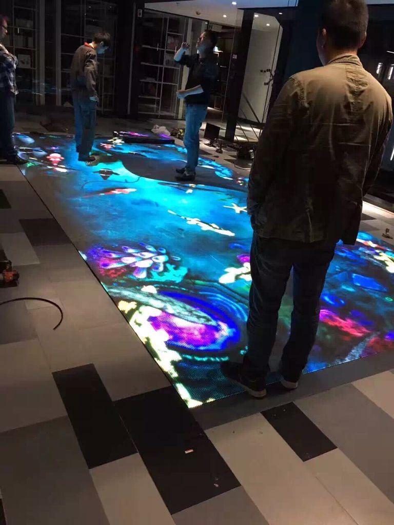 Floor Screen